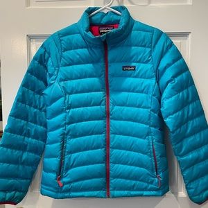 Girls Patagonia down jacket size XL 14